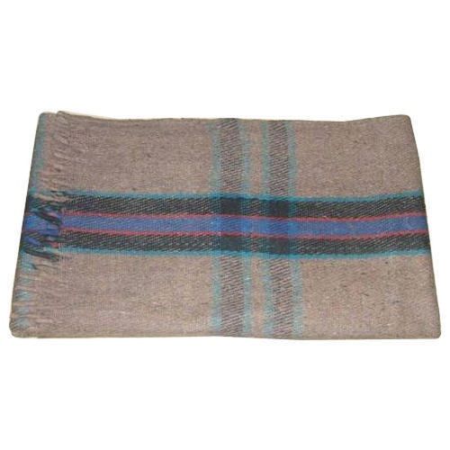 Multi Color Striped Style Moisture Absorbent Printed Pattern Overlocking Woolen Mink Blankets