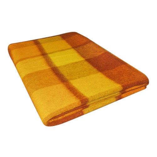 Striped Style Plain Dyed Hypoallergenic Woven Overlocking Edge Woolen Blanket Age Group: Adults