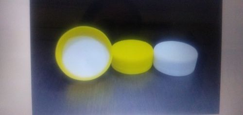 Premium Design Water Proof Easy to Use Carved Design Plastic Round Shape Bottle Caps 