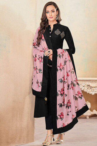 Casual Wear Ladies Full Sleeve Black Cotton Kurti With Dupatta