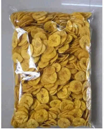 Coconut Oil Salt Turmeric Powder Mix Fried Salty Banana Chips For Snack Use