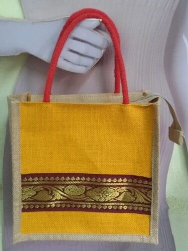 Handmade Bag Jute Bags Stock Photo - Download Image Now - Bag, Blank,  Canvas Fabric - iStock
