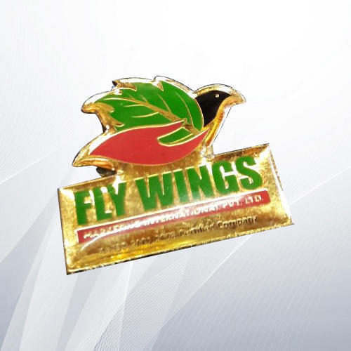 लैमिनेशन और मोटाई 1 मिमी और आकार 3 इंच x1 इंच के साथ अनुकूलित ब्रास बैज