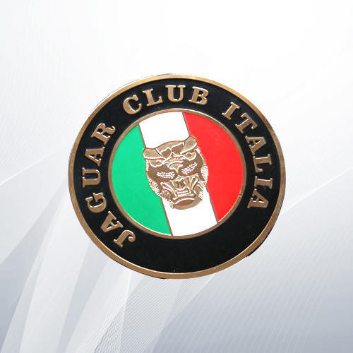 मोटाई 1 मिमी और 2 इंच आकार के साथ गोल आकार का ब्रास क्लब बैज