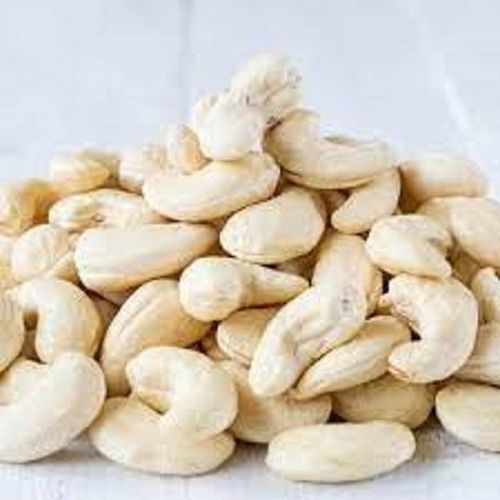 Indian Origin Hygienically Packed White Natural Raw Cashew Nuts