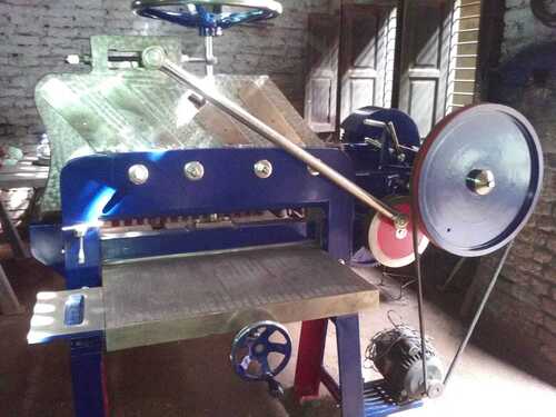 Electric Single Phase Semi Automatic Paper Core Cutting Machine