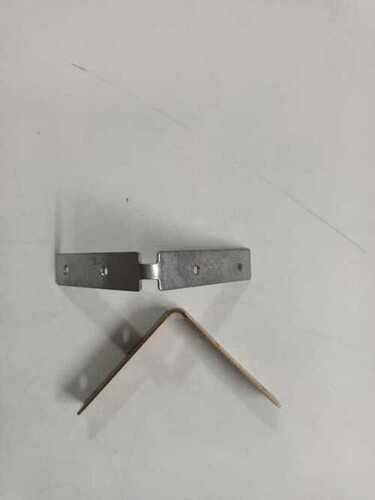 Zinc Coated Mild Steel Connector With L Shaped And 1-2 mm Thickness, Rust Resistant