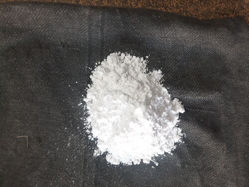 White Quartz Powder For Industrial Usage With Available Packaging 50 Kg (Formula SiO2)