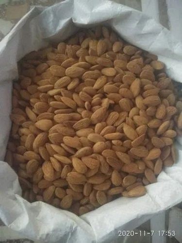 Brown Raw Dried A-Grade Healthy Pure Sweet And Bitter Taste Finished Almonds