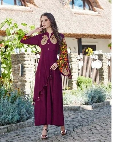 Ladies Collar Neck And Full Sleeves Indo Western Design Kurti For Party Wear Application: Floor Tiles