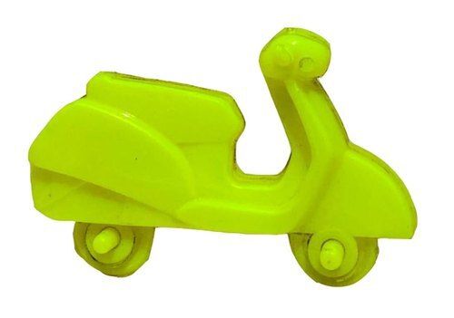 Light Weight Perfect Finish Promotional Kids Plastic Green Scooter Toy