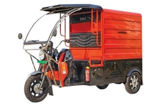 Upto 500 Kg Capacity Manual Drive 1 Seater E Rickshaw Loader