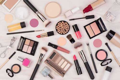 White And Black Cosmetics