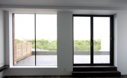 इनवर्ड और आउटवर्ड ओपन स्टाइल के साथ एल्युमिनियम एलॉय पेंटेड फिनिश केसमेंट डोर