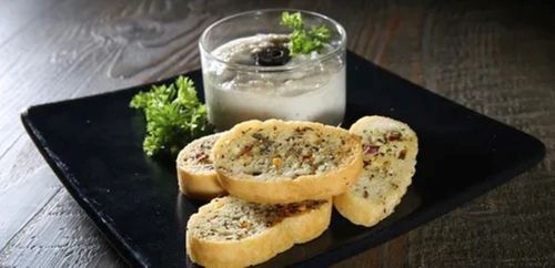 Baked Processing Healthy And Delicious Baked Maida Garlic Toast Snacks