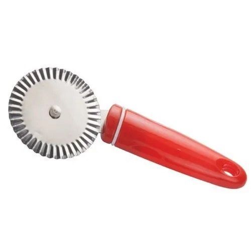 Manual Light Weight Round Stainless Steel Blade Plastic Handle Pizza Cutter