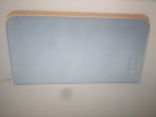 Durable Plain Light Blue Women Leather Wallet With Rectangular Shape