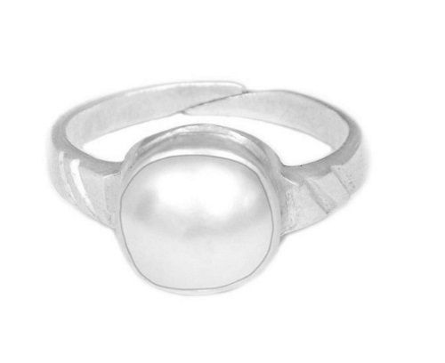 Comfortable And Polished Finished Steel Artificial Ring For Ladies
