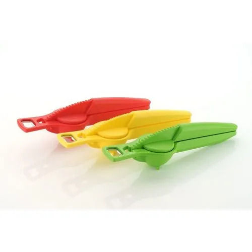 Non Toxic Food Grade Plastic Lemon Squeezer With Opener For Kitchen