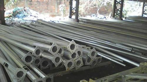 Galvanized Steel Octagonal Pole With 10 Meter Length And 16 mm Plate Thickness