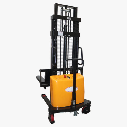 Battery Operated Hydraulic Stacker For Industrial Usage With Capacity 500-2500 Kg