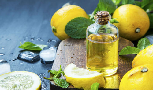 100% Pure Natural Lemongrass Oil With 6 Months Shelf Life