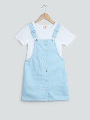 Plain Pattern Easy To Use Breathable White With Blue Kids Party Wear Age Group: 3-4Years