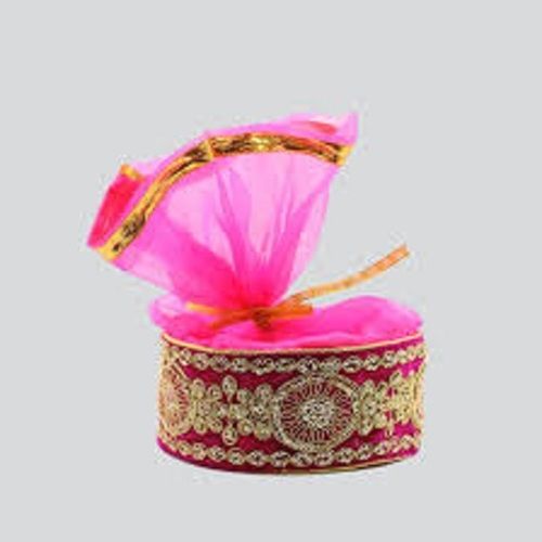 Round Shape Medium Size Cardboard Material 6-Inch Length Embroidered Fancy Gift Box