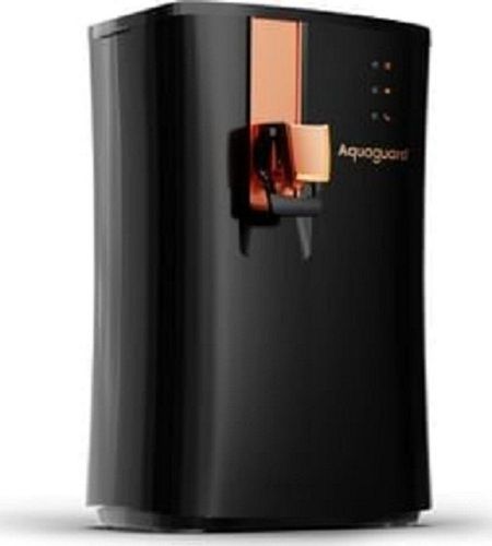 Black Wall Mounted Aqua Grand Water Purifier