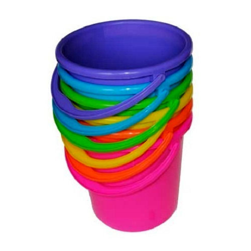 Household Usage Cylindrical Multicolor Plastic Buckets With Handle