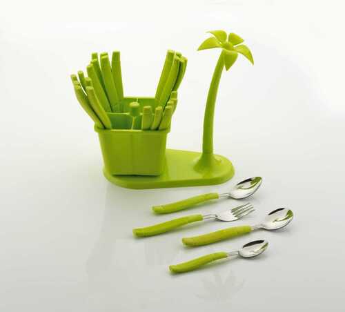 Plastic & Steel Square Green Cutlery Set For Dinning Table