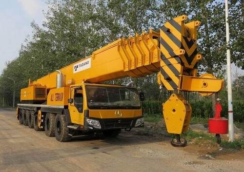 Used Tadano 250 Ton AR-2500M Terrain Crane