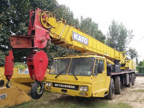 Used Kato 50 Ton NK500E-V Truck Cranes