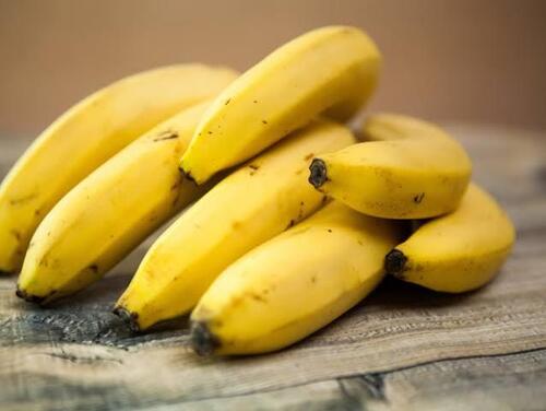 A Grade Fresh Yellow Banana, 3-4 Days Shelf Life