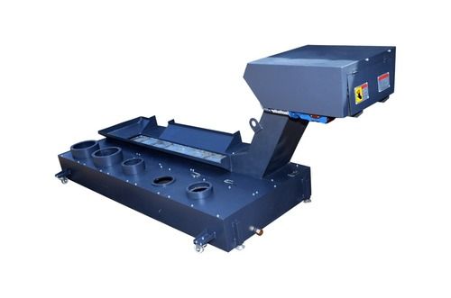 220V 120 Kg/Feet Mild Steel Cnc Vmc Machine Chip Conveyor Size: 12X6X11