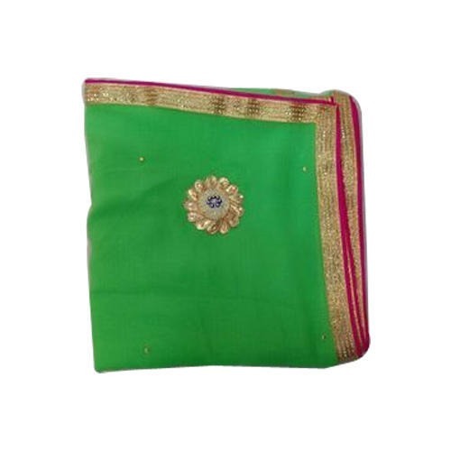 6.3 मीटर एम्ब्रॉयडरी और स्टोन वर्क बनारसी शिफॉन साड़ी ब्लाउज पीस के साथ