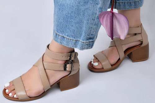 19 Best Sandals For Women 2023 | POPSUGAR Fashion