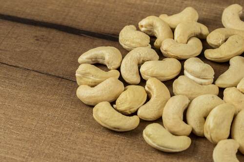 High Protein Curve Shape Cashew Nut For Snacks And Sweet
