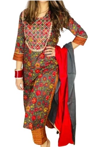 3/4th Sleeve Round Neck Casual Wear Regular Fit Printed Cotton Kurti