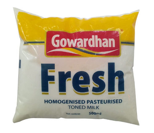 2 % Fat Contain Gowardhan Fresh Homogenised Pasteurised Toned Milk