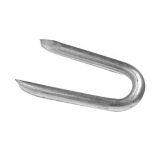 Silver 1.5 Inch Corrosion Resistant Mild Steel U Staple, 12 Gauge Thickness