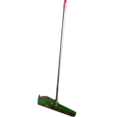 Green 165 Gm Modern Portable Easy To Handle Iron And Plastic Floor Wiper