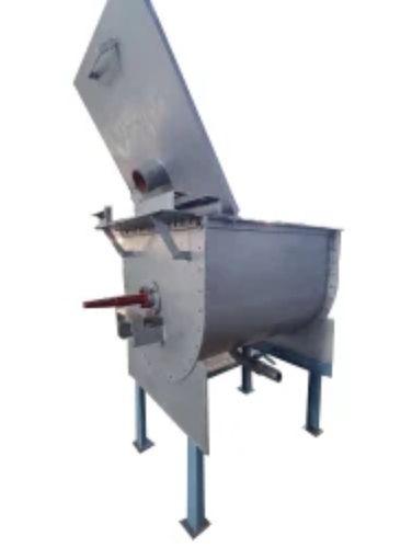 1800X1300X50Mm Automatic U Shaped Mild Steel Horizontal Ribbon Blender For Industries Capacity: 350 Liter/Day