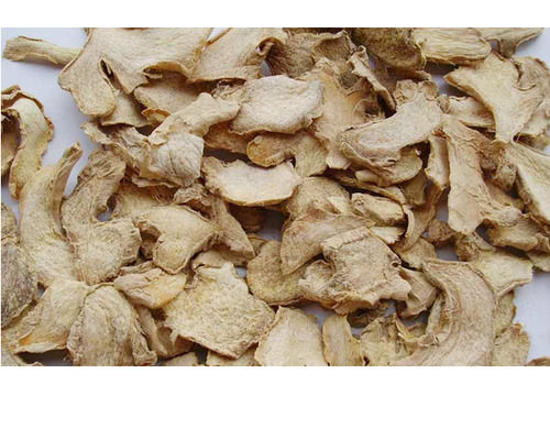 Hygienically Packed Dehydrated Ginger Flakes With Packaging Size 25 Kg