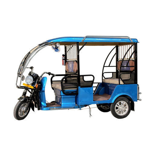 Battery Operated E Rickshaw With Capacity 4 -6 Persons