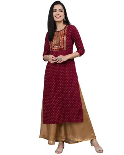 Maroon Ladies Regular Fit 3/4Th Sleeves Printed Soft Rayon Kurti