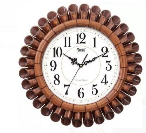 Battery Started Color Coated Wood Round Decorative Analog Wall Clock