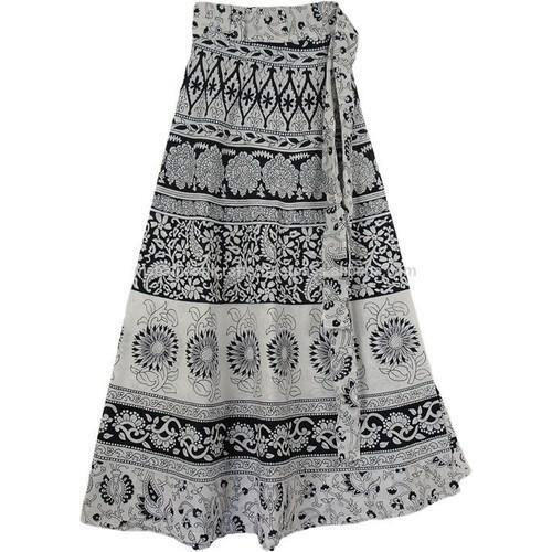 Casual Wear Ladies Black And White Printed Long Skirt