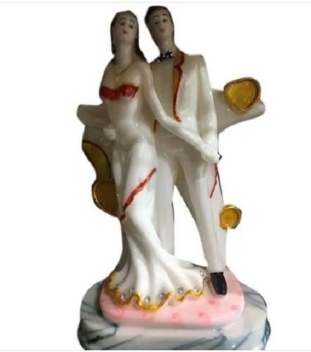 26 Cm Height Decorative Polyresin Couple Statue for Gifting Use
