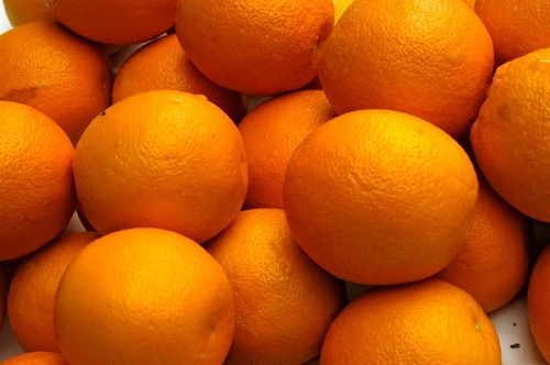 Commonly Cultivated Sweet And Sour Taste Fresh Juicy Round Orange Fruit